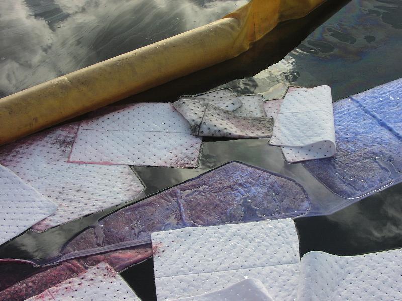 Oil Spill Response - Sorbent Pads